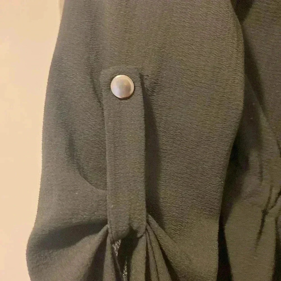 Women’s  black blazer size medium - Picture 4 of 6